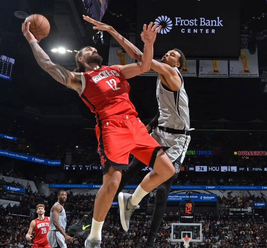 NBA最强篮板王崛起！连詹姆斯都束手无策，火箭喜获篮板绝对宝藏